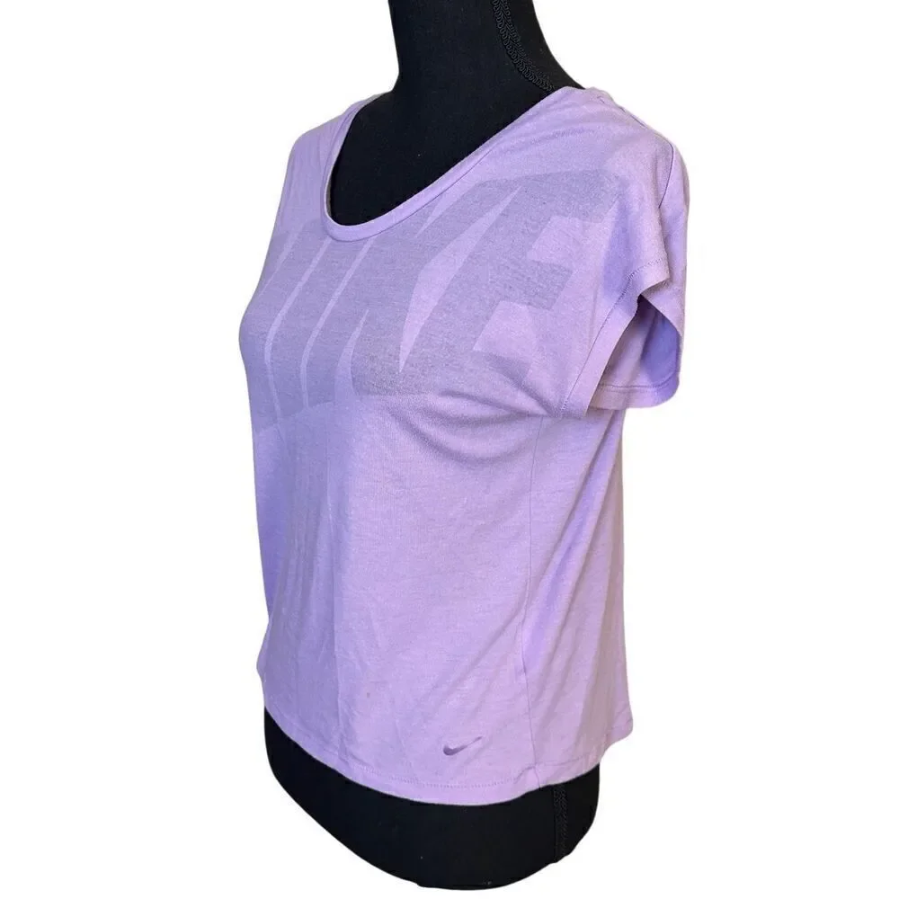 NIKE Women’s DRI-FIT Club Sheer Boxy Logo Short Sleeve T-Shirt Tops Light Purple